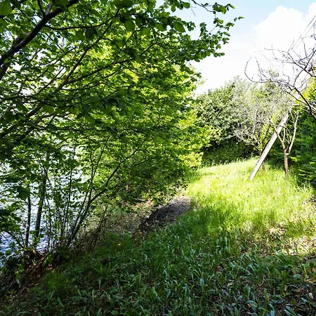 Ferienhaus La Selva Cav - Oasi Lago Agrano